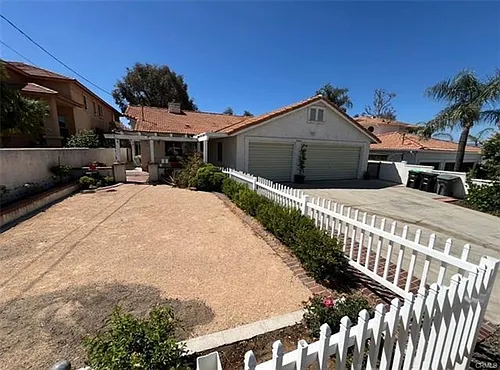 22842 Giant Fir Pl Photo 1