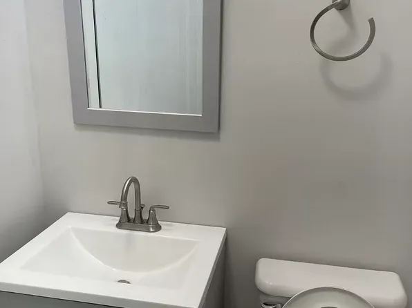 439 S Taylor Ave APT 2B, Oak Park, IL 60302