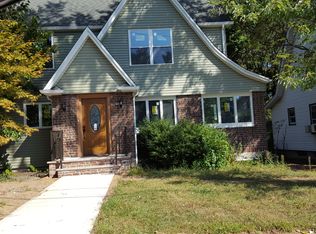 441 Valley View Rd, Englewood, NJ 07631