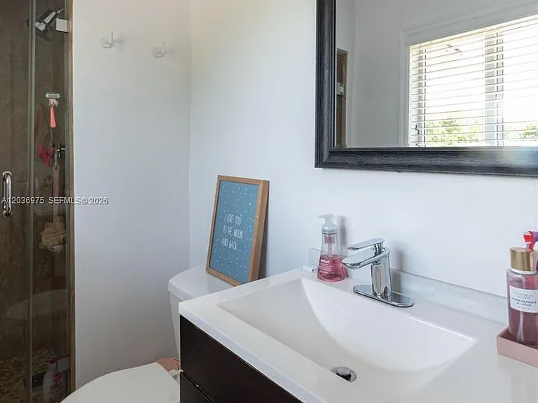 1244 S Alhambra Cir — Photo 15