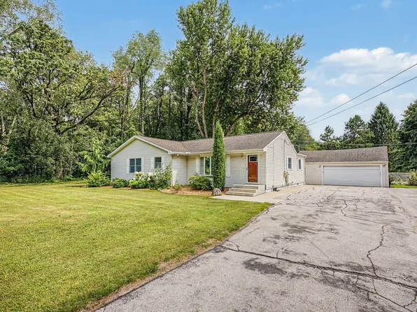 2511 Reynolds Rd, Jackson, MI 49201