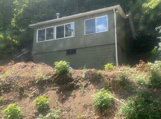 3724 Durham Rd, Guilford, CT 06437