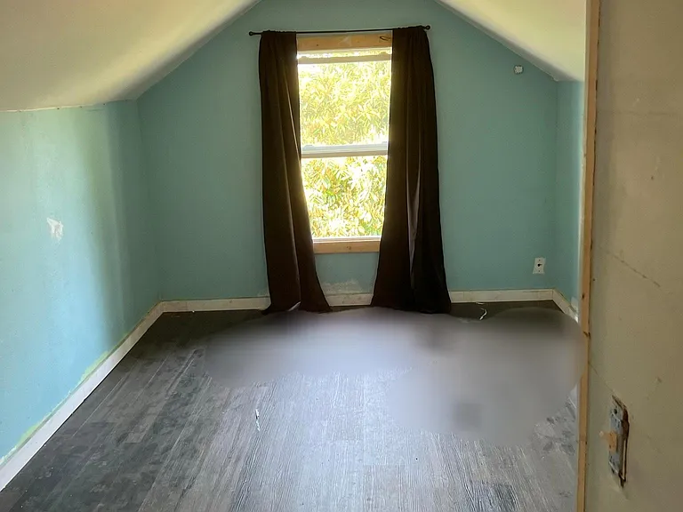 272 Avis St — Photo 8