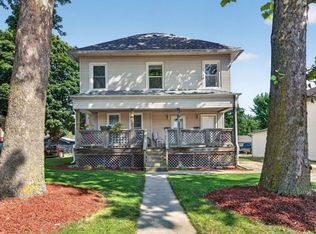 206 E Waupansie St, Dwight, IL 60420