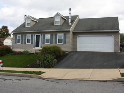 209 Tuckson Ave, Ephrata, PA, 17522