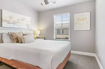 1887 E Casa Ln — Photo 2