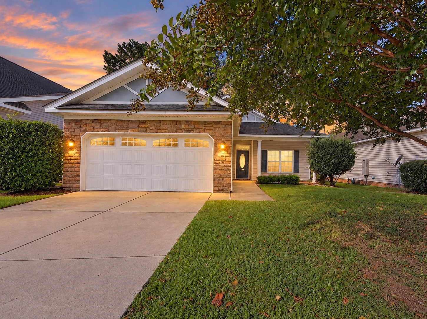 213 Chamfort Drive - 1 — Photo 3