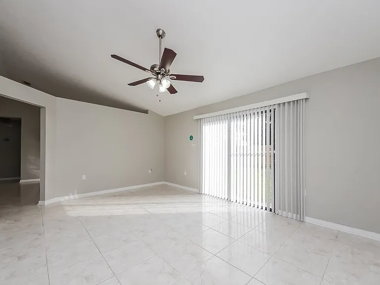 808 Cabaret Ct — Photo 7