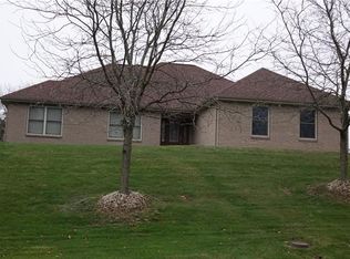 101 Fox Hollow Dr, Butler, PA 16001