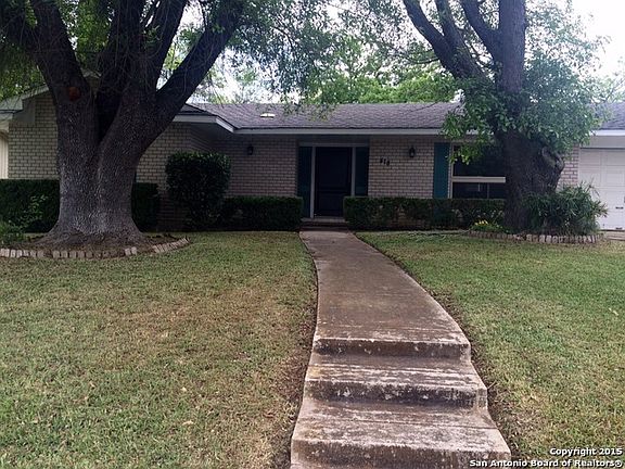 2nd image of 418 Patricia Dr