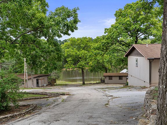 5th image of 346 Terrace Crest Lane #12