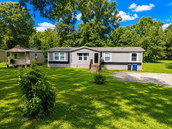 2nd image of 611 County Road 2343