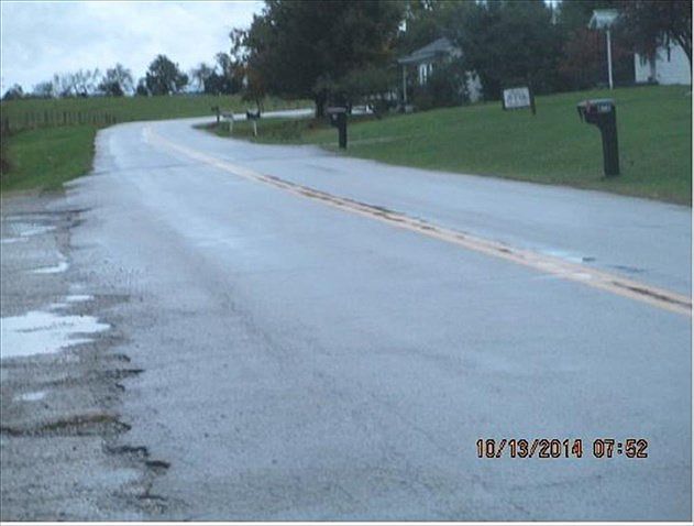 2nd image of 825 Highway 327
