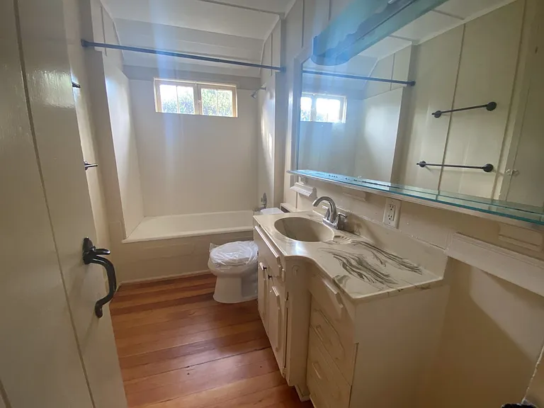 Ocean 2 Nw Santa Rita — Photo 8
