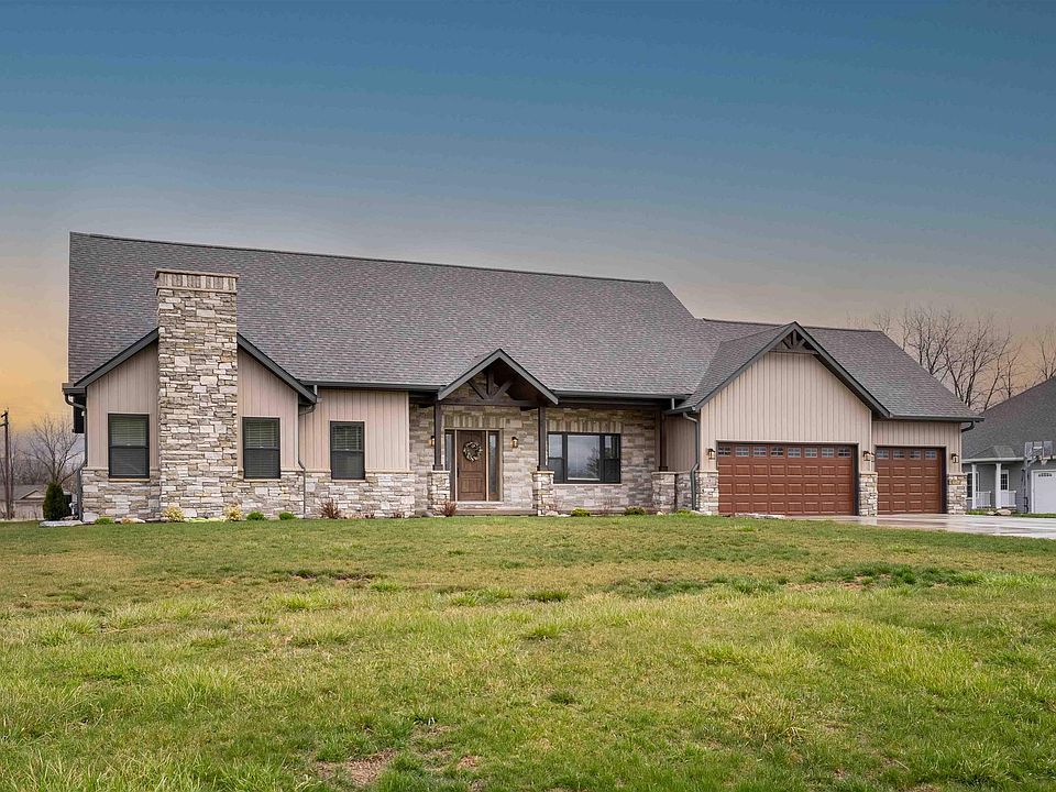 4 Whispering Pines Ln, Congerville, IL 61729 Zillow