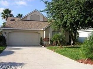 15262 Cricket Ln, Fort Myers, FL 33919
