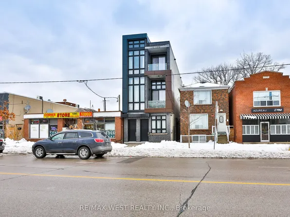 1745 Keele St #4, Toronto, ON M6M 3W9