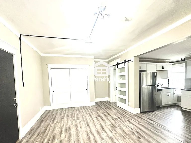 2500 Grand Ave #2 — Photo 17