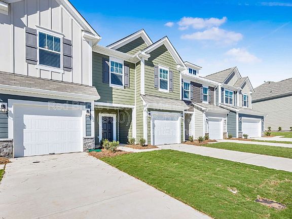 2nd image of 2853 Yeager Dr NW