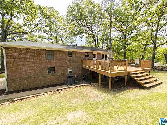 3rd image of 617 Paden Dr