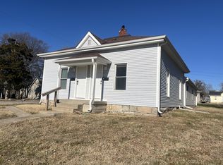 323 W King St APT A, Warrensburg, MO 64093