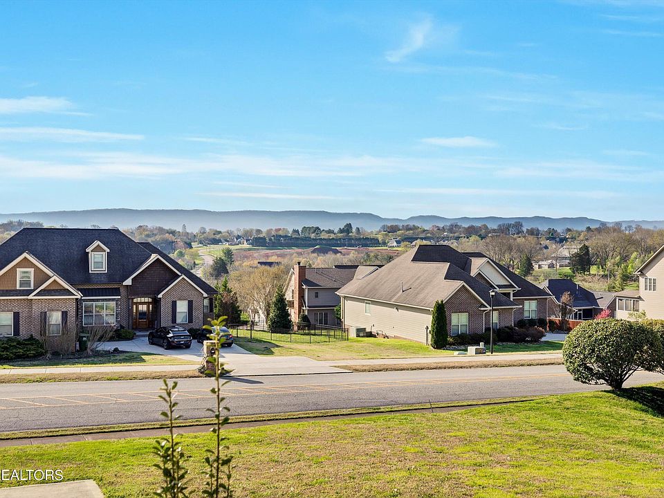 911 Montgomery Ln, Maryville, TN 37803 Zillow