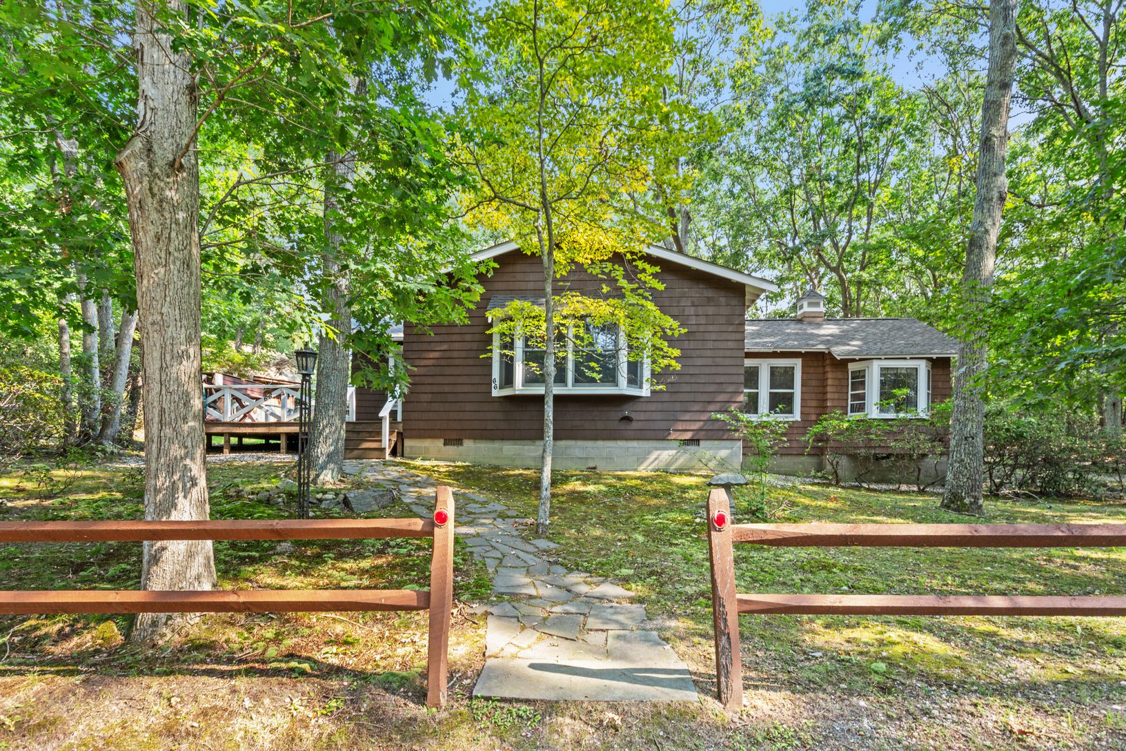  Charming Cottage