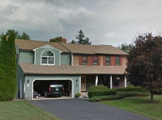 28 Lawrence Ln, Bristol, CT 06010