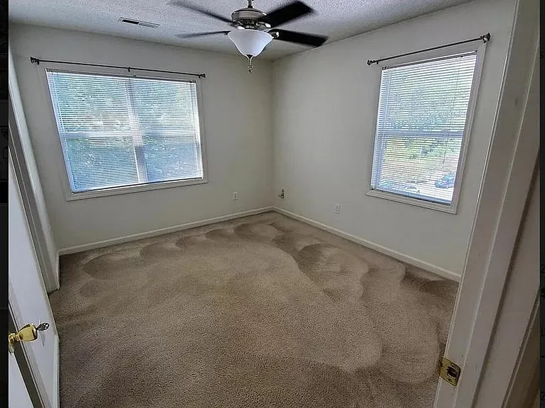 1140 Carlton Ave #102 — Photo 1