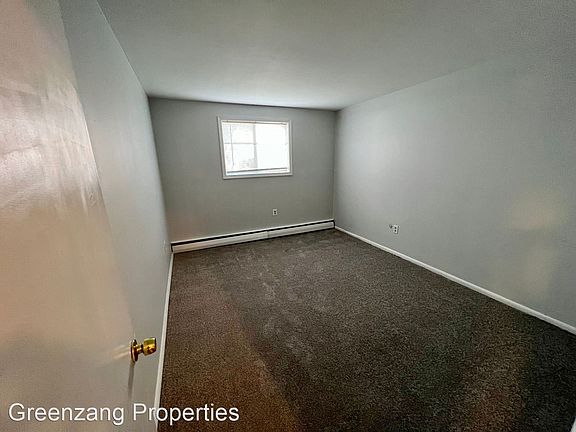 5th image of 119 Bridge St Unit 103