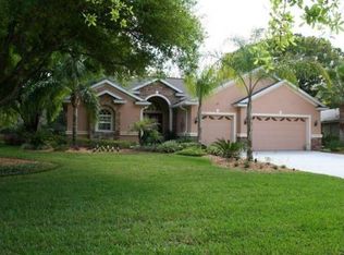 1312 Oxbridge Dr, Lutz, FL 33549