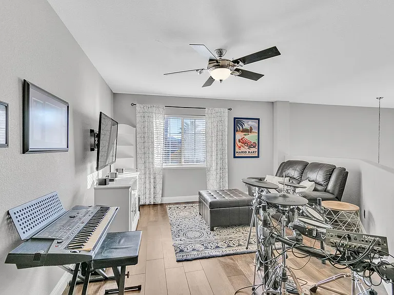 296 Doe Run Cir — Photo 81