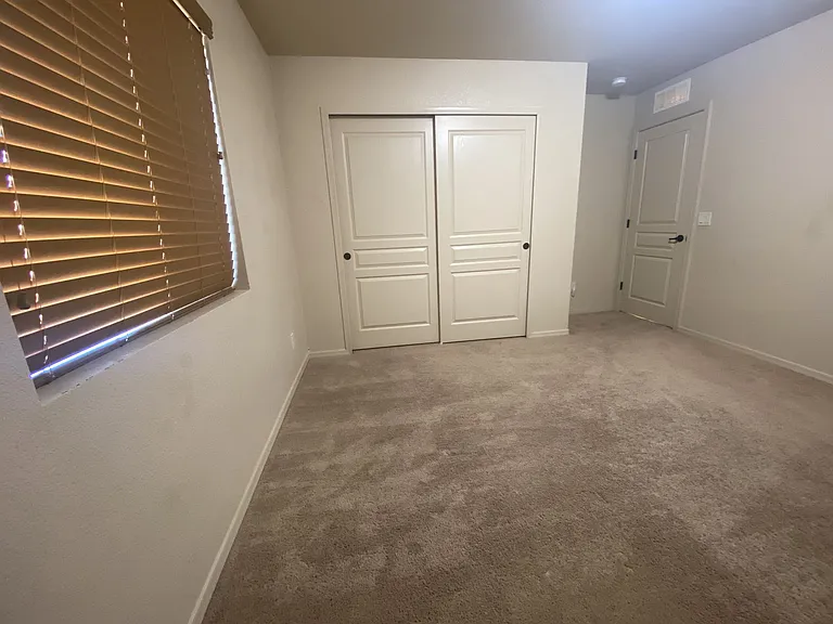 1620 Biscayne Dr — Photo 17