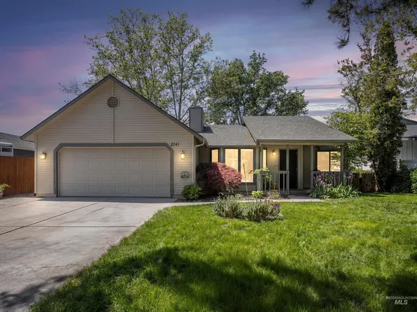 2141 N Currant Pl, Boise, ID 83704