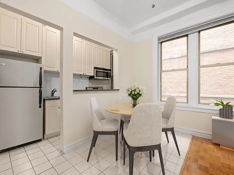 140 W 79th St #5C — Photo 5