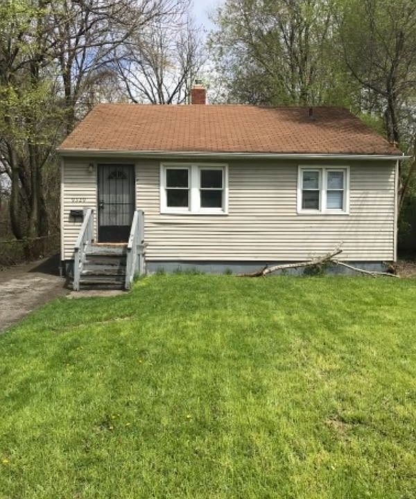 2nd image of 9329 Gaylord Ave