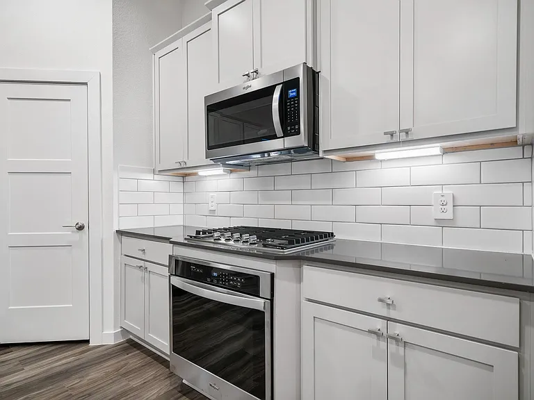 13329 Big Sky Ct — Photo 10