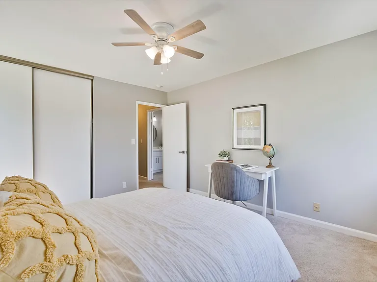 2258 Almaden Rd #B — Photo 25