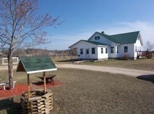 W8686 Cottonville Ave, Wautoma, WI 54982