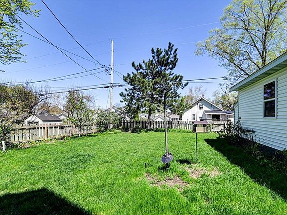 4th image of 315 W Emmett St