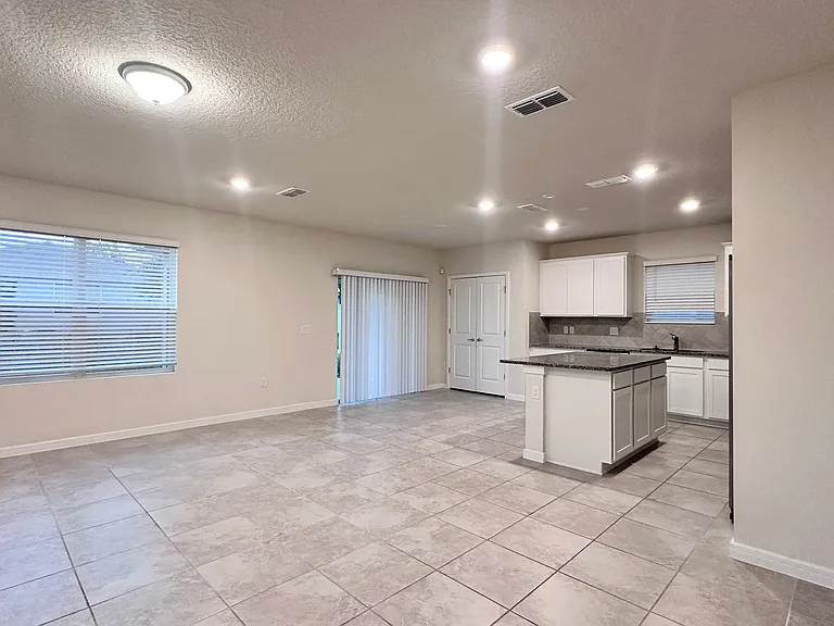 3074 Green Park Dr — Photo 16