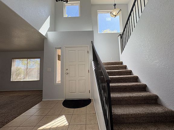 3rd image of 681 N Hearthside Ln