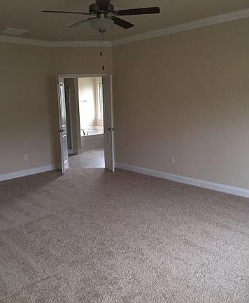 5th image of 5033 Timberline Ln