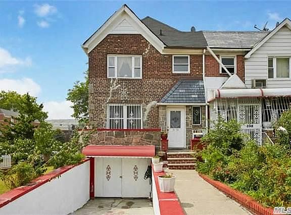 4th image of 3150 69th St