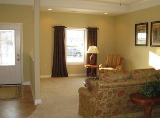 5019 Anna Maria Dr, Columbus, IN 47203