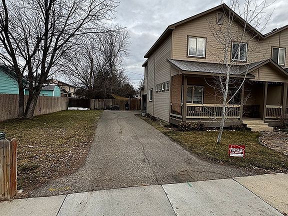 Private side yard & RV space