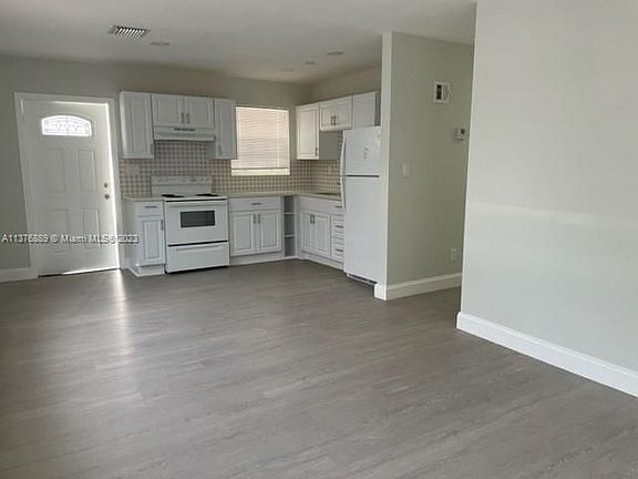 4th image of 2300 NW 20th St #A