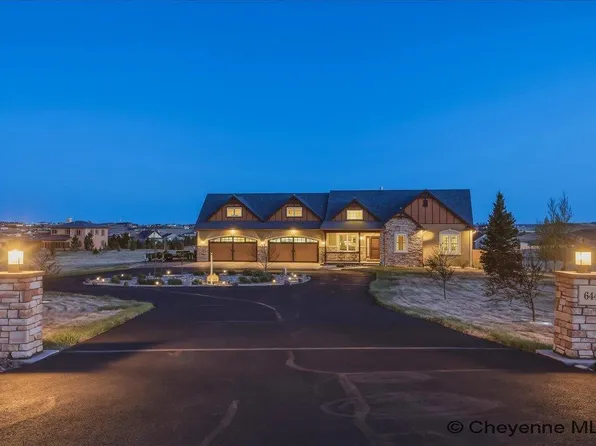 6449 Telluride Dr, Cheyenne, WY 82009