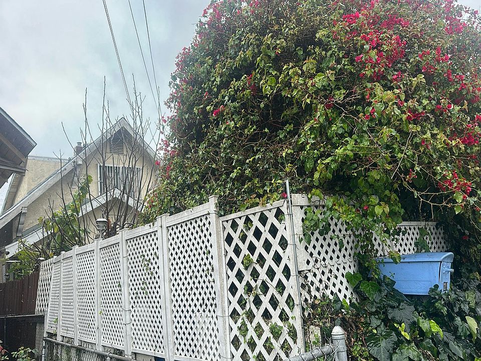 2nd image of 2200 Rogers Ave