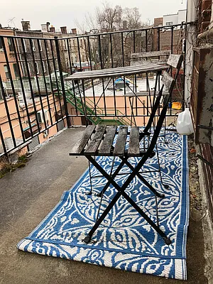 Rented by Douglas Elliman | media 24